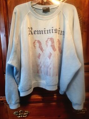 Reminiscing Crewneck XL